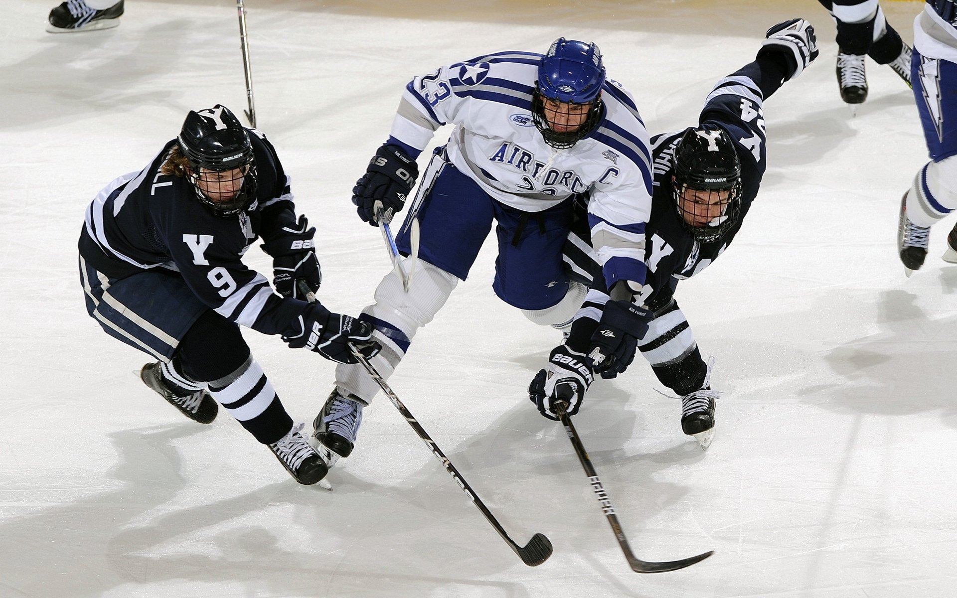 开云体育入口-班凯罗对阵湖人上演大师课，状元郎的全面表现，正是现代前锋的教科书